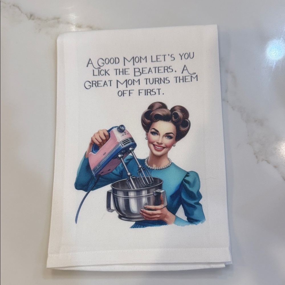 Funny 20 x 20 Charming Kitchen Towel with Mixer Design